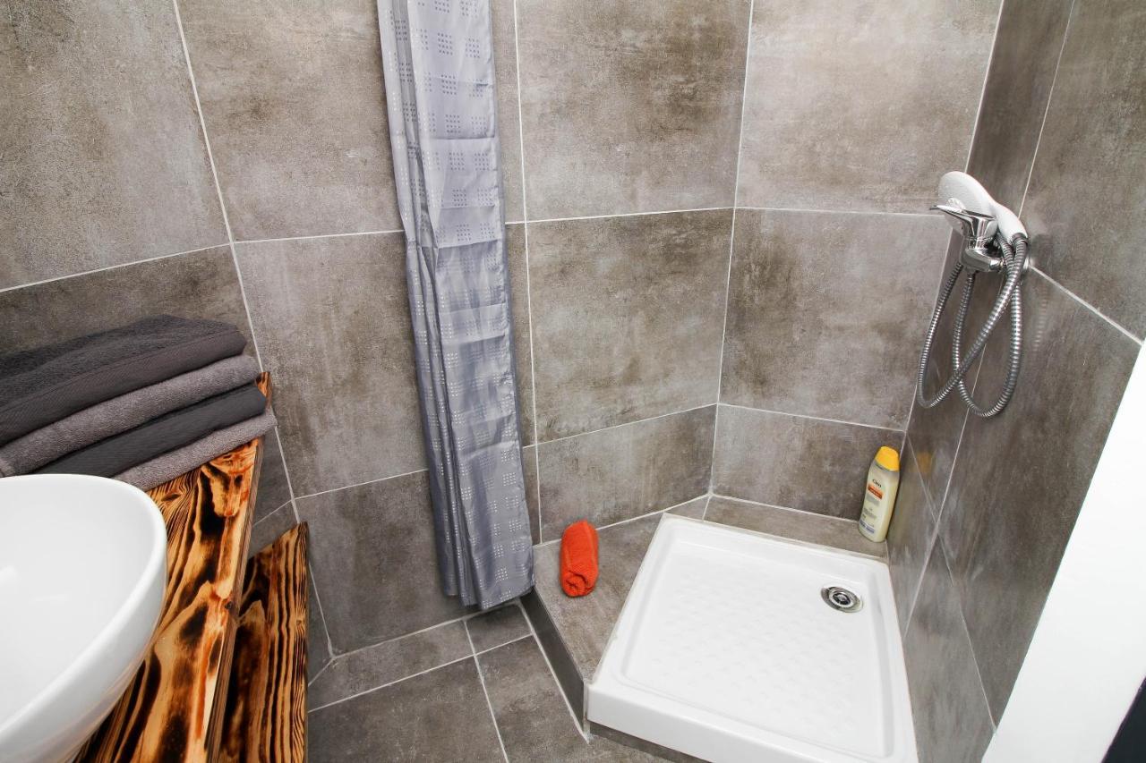 Charmant T2 En Coeur De Ville - 2 Lits + Lit Bebe - Wifi - Imprimante Καρκασόν Εξωτερικό φωτογραφία